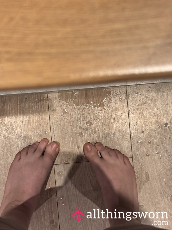 Washing Up Accident With My Size 8s🥵