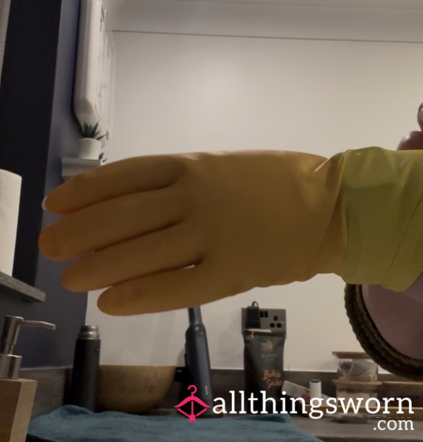 Washing Up In My Marigolds