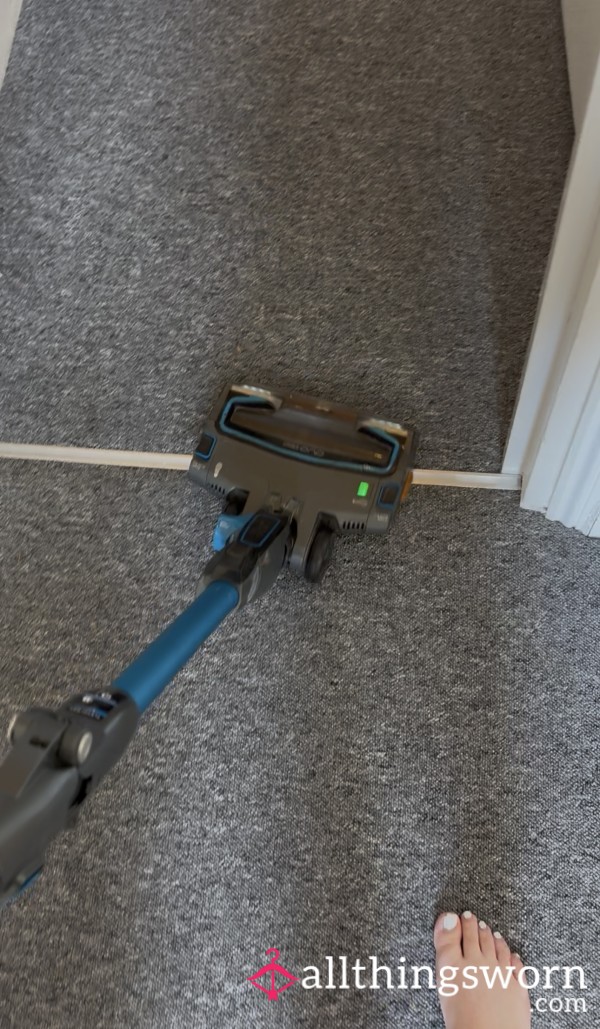 Watch Me And My Toes Hoover The Carpet👀🦶🏻👅
