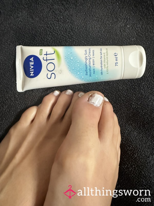 Watch Me Cream My Feet- Very Messy