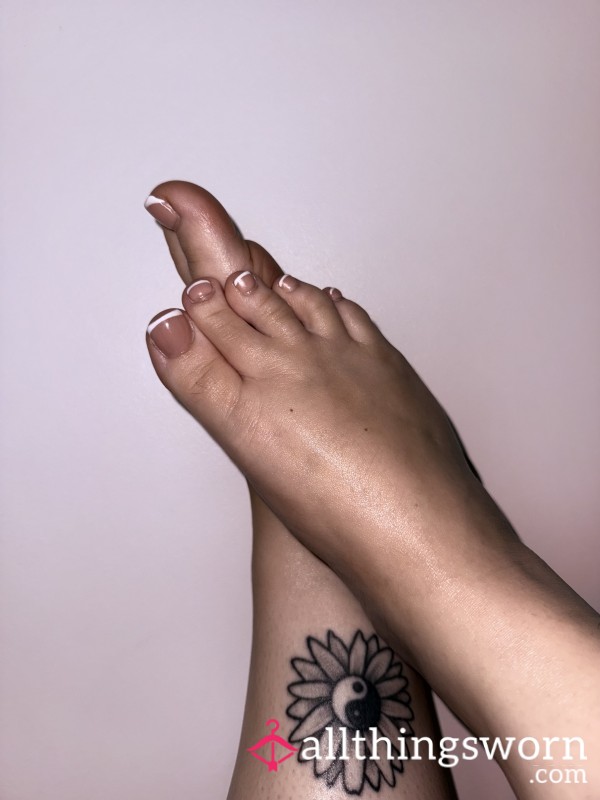 Watch Me Cream My Feet 👣