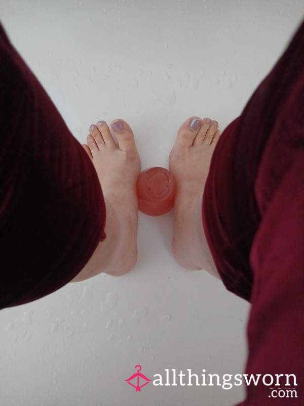 Watch Me Crush A Tub Of Jelly With My Bare Feet 🦶😈