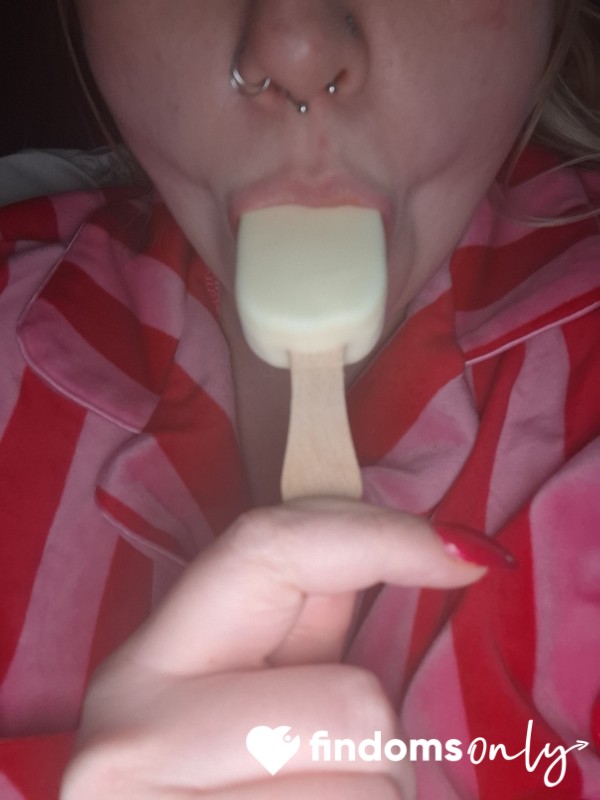 Watch Me Deep Throat And Thoroughly Enjoy A Mini Choc Ice Cream 😆