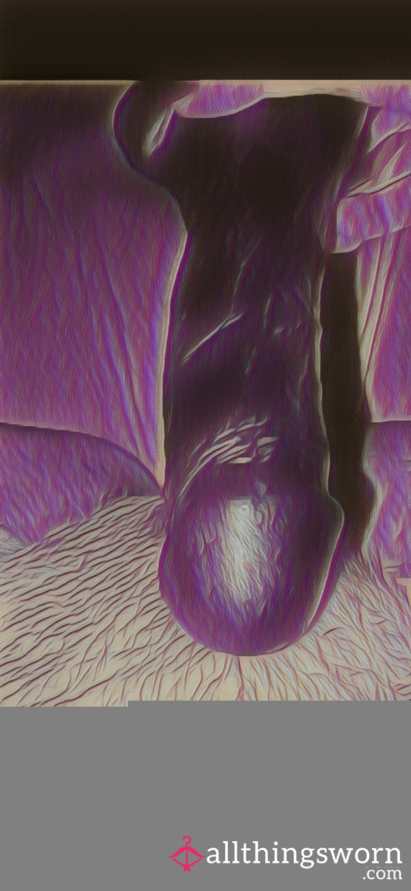 Watch Me Enjoy Myself Using My Favourite Vibrator And Di**o... Finishing With A Real Intense Orgasm 😌