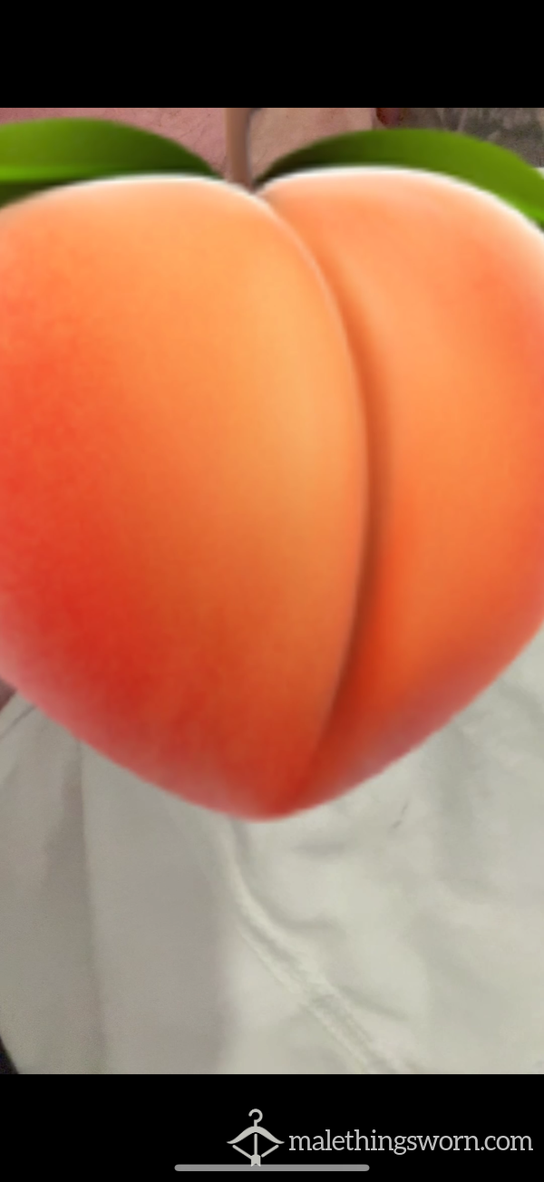 Watch Me Finger My 🍑 For 5 Mins