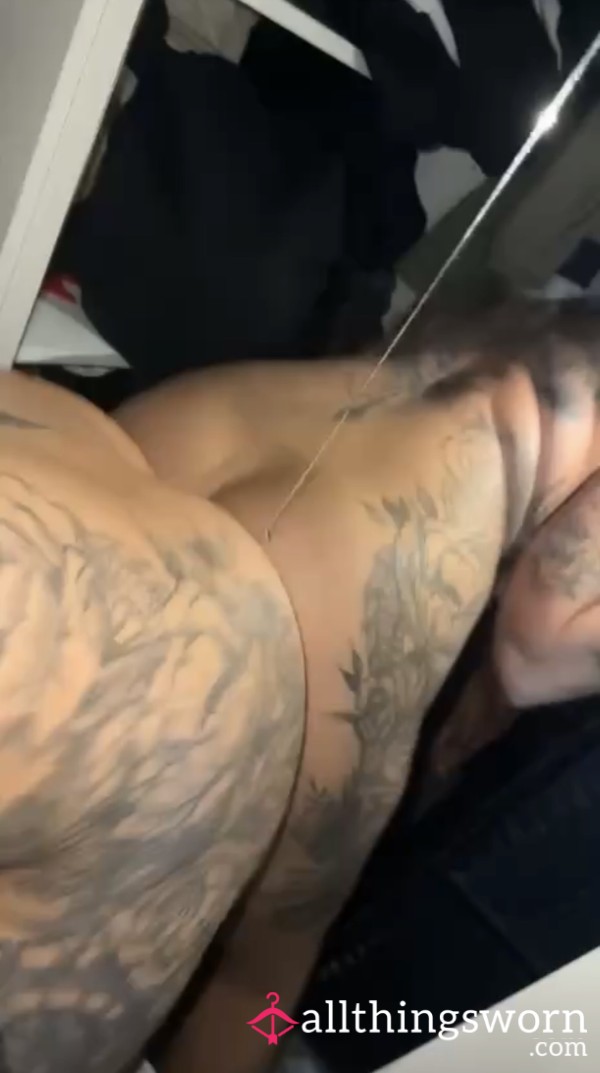 Watch Me F**k My Di**o Against The Mirror 😫💦