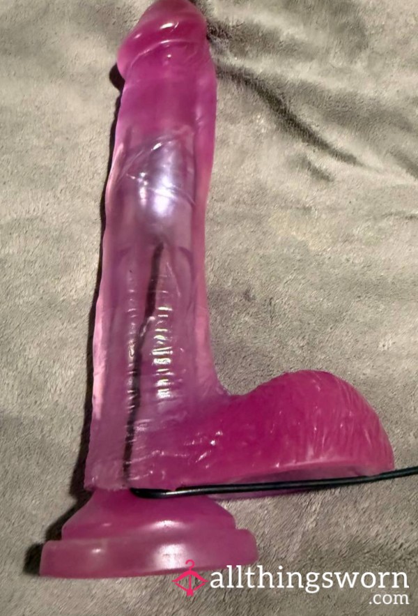 Watch Me Get F**ked By A 12” Di**o And Hear Me Squeal!