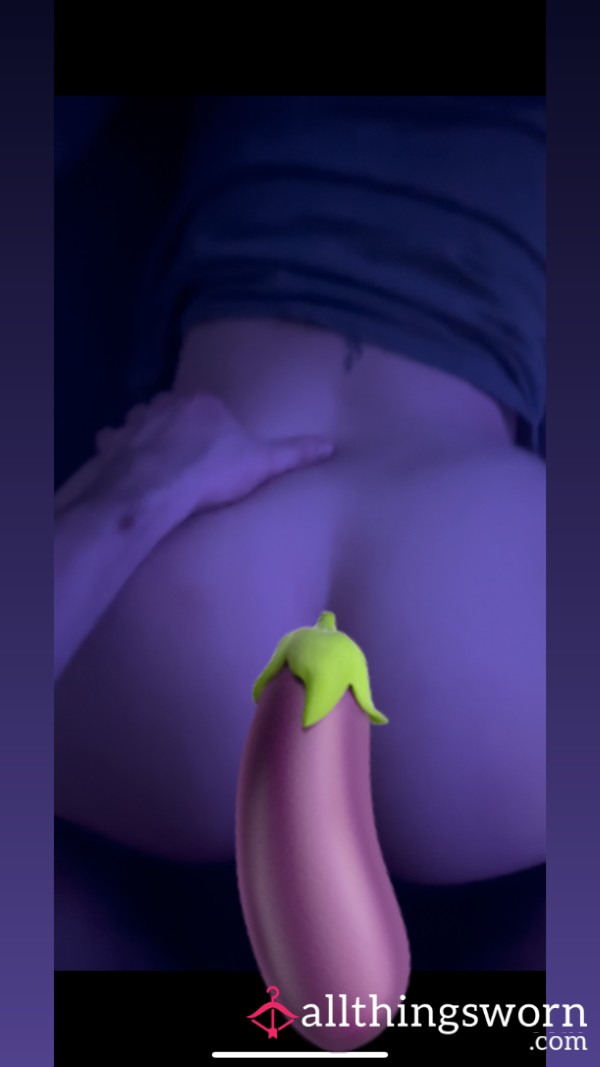 Watch Me Get F**ked In Doggy With A Bu*tplug In😉