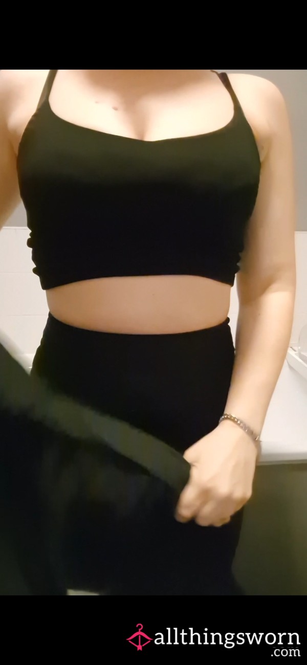 Watch Me Get Undressed 🍒 🍑