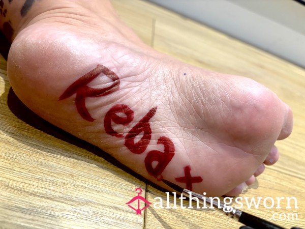 Watch Me Paint My Name On My Foot! 🦶🏼🎨