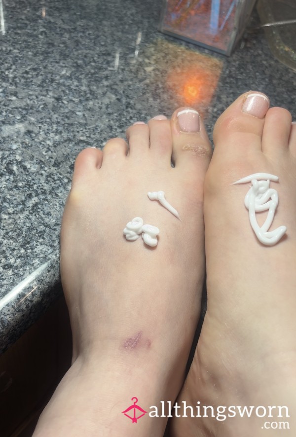 Watch Me Pamper My Feet With A S**y French Pedicure, Finishing With A Big Squeeze Of Cream