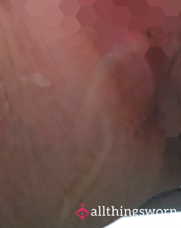 Watch Me P** & Wipe (up Close)