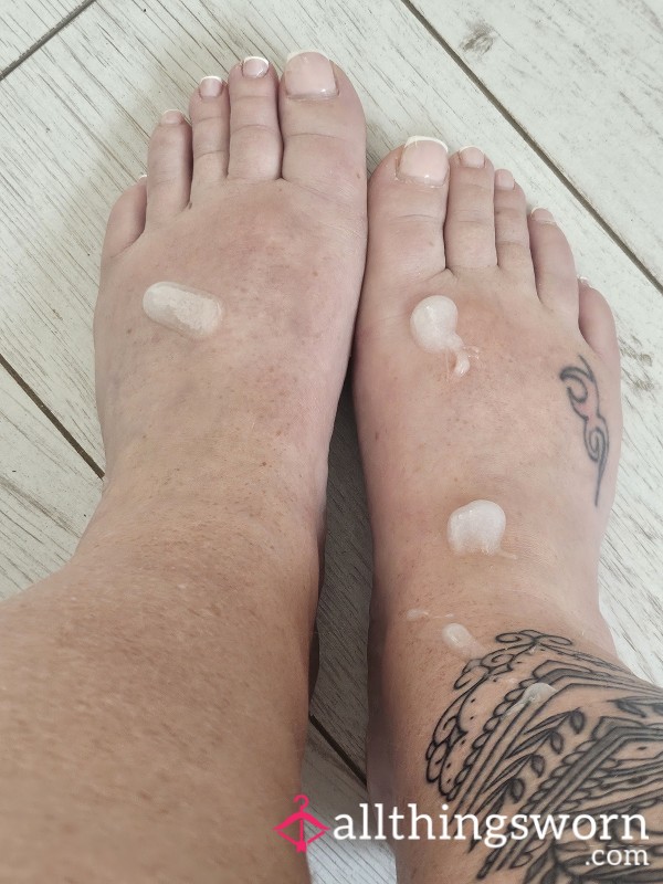 Watch Me Rub My Feet With Cream.