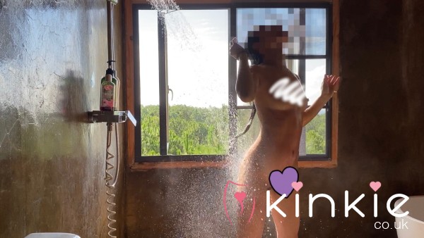 Watch Me Shower 🚿 💦
