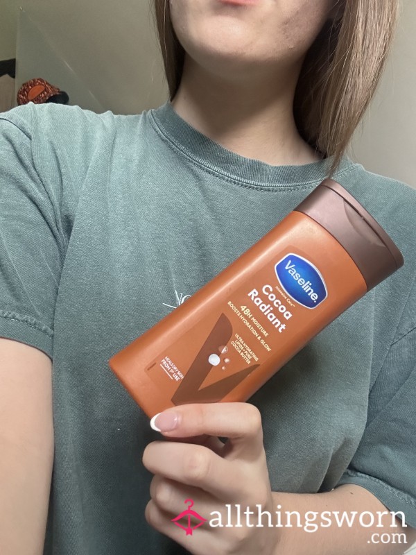 Watch Me Slowly Moisturise My 🍉🍉