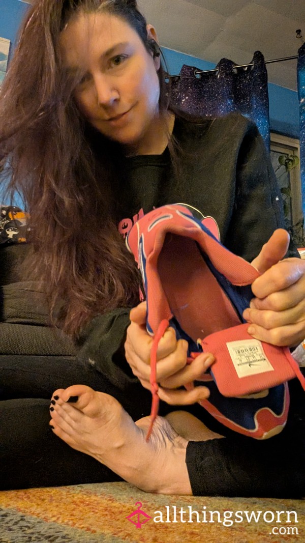 Watch Me Smell My Shoe