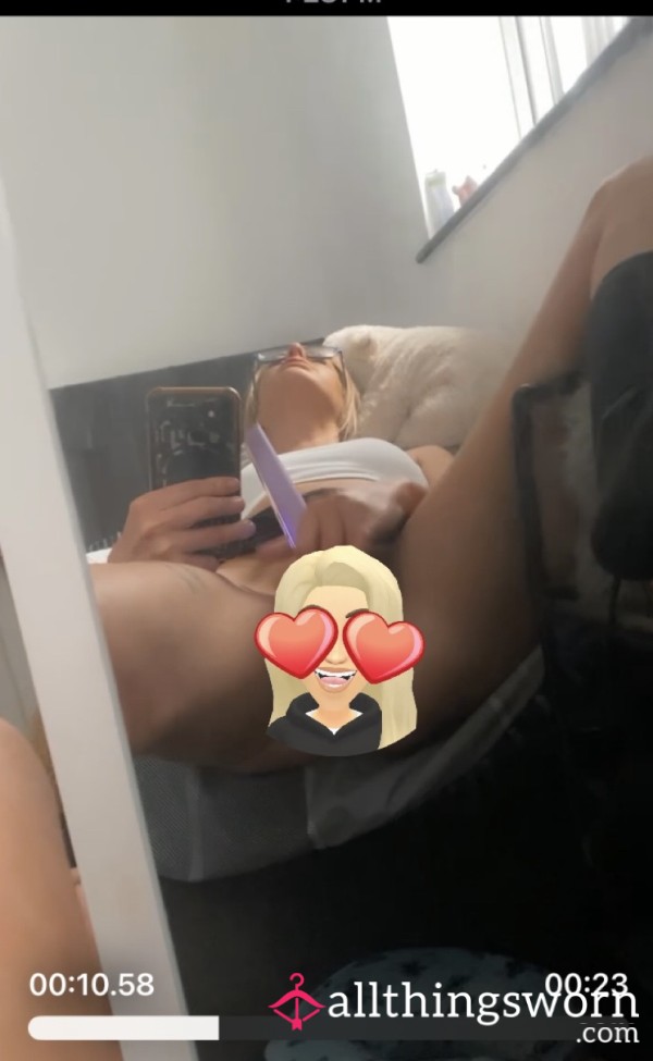 Watch Me Squirt Everywhere