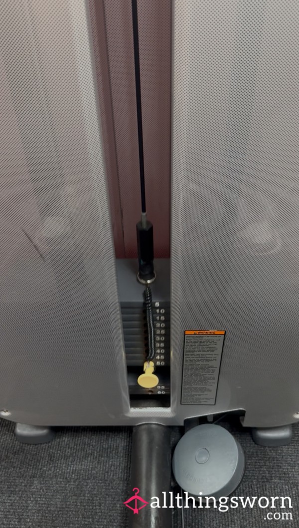 Watch Me Strain My Thighs On The Abductor