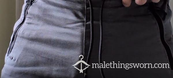 Watch Me Take A Pi*s At Work 💪🍆💦