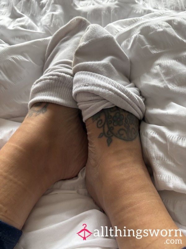 Watch Me Take My Socks Off