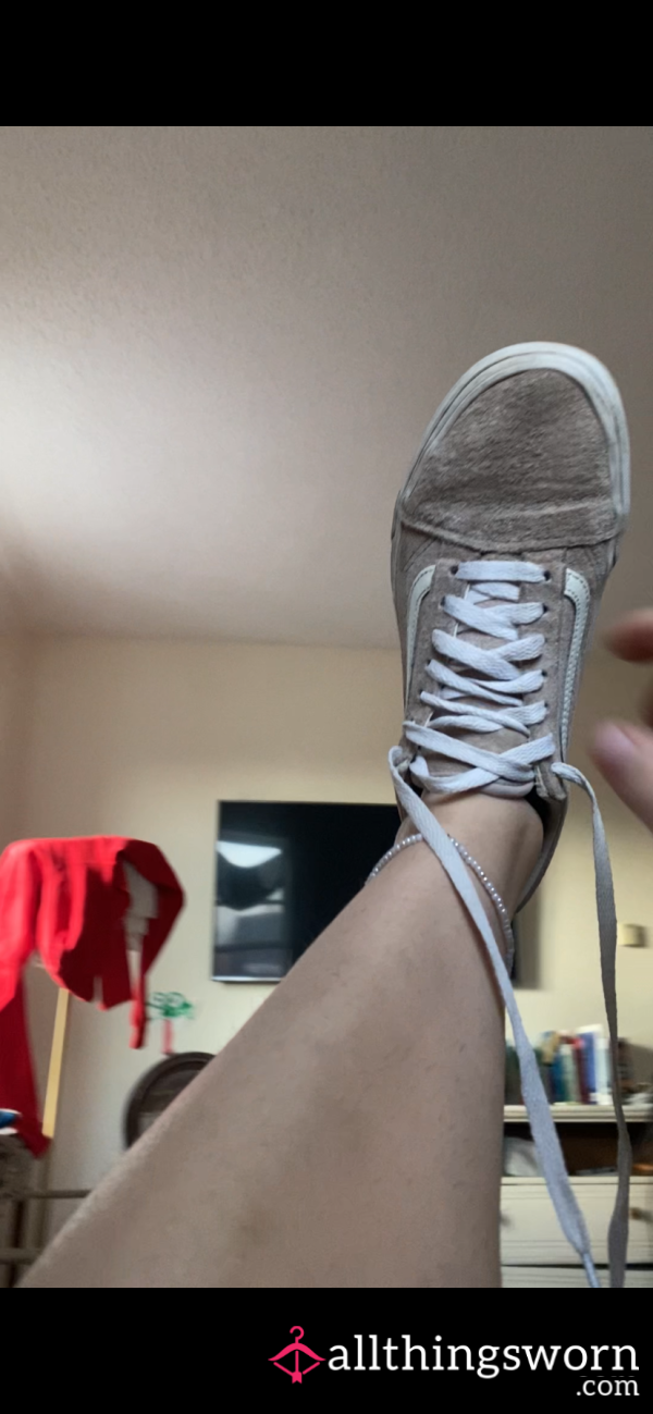 Watch Me Take Off My Stinky, Sweaty, Vans & Socks- GLUED To My Feet- 1 Min 35 Sec