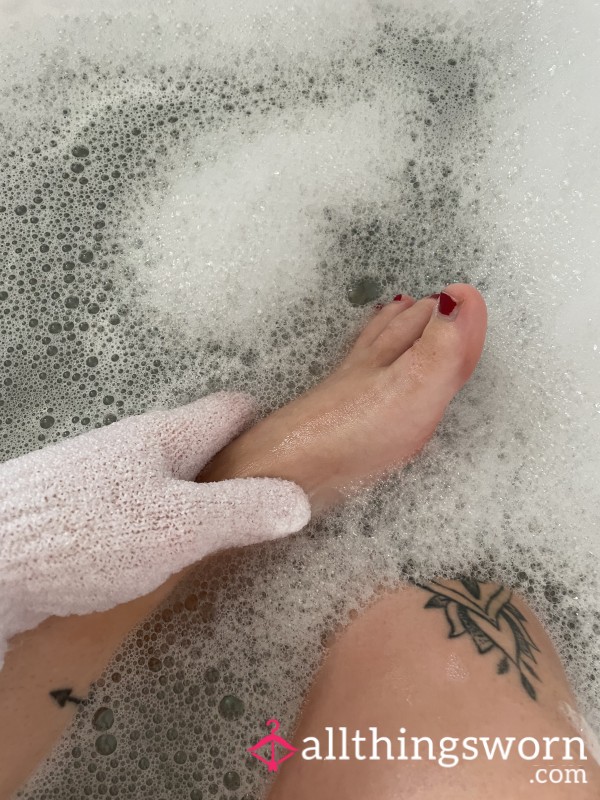 Watch Me Wash My Feet 👣
