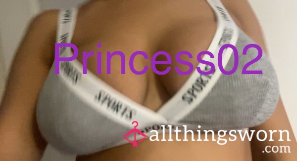 😈BRAND NEW😈 Watch My Mommy Milkers Bounce IN A BRA