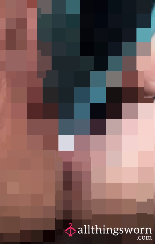 Pu**y Dripping Over My Toy 💦