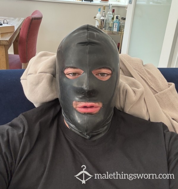 Watch My Sub Working On His Knees