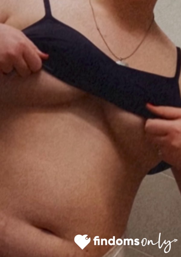 Watch Them Bounce Out Of My Bra 🥰🍒