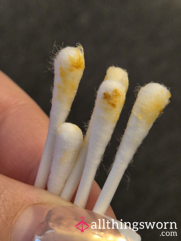 👂Disgusting Waxy Ear Buds👂