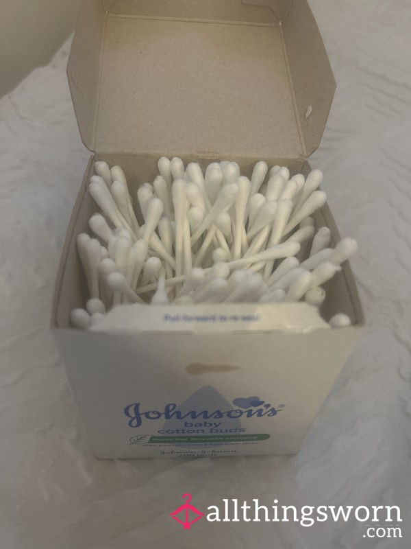 Waxy Earbuds