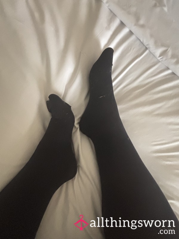 Weak For My Nylons 🖤
