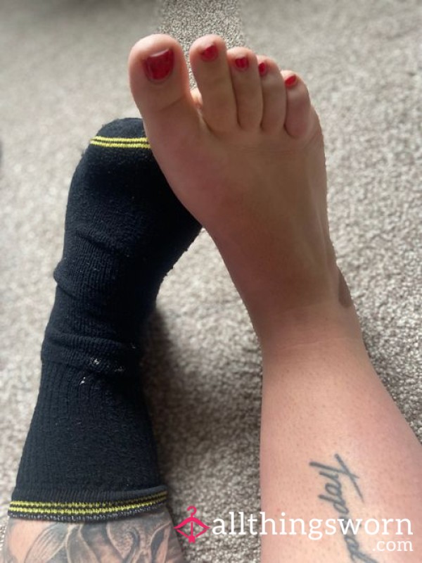 Wearing My Fiancé Socks For 4 Days For You 🫶🏽🧦