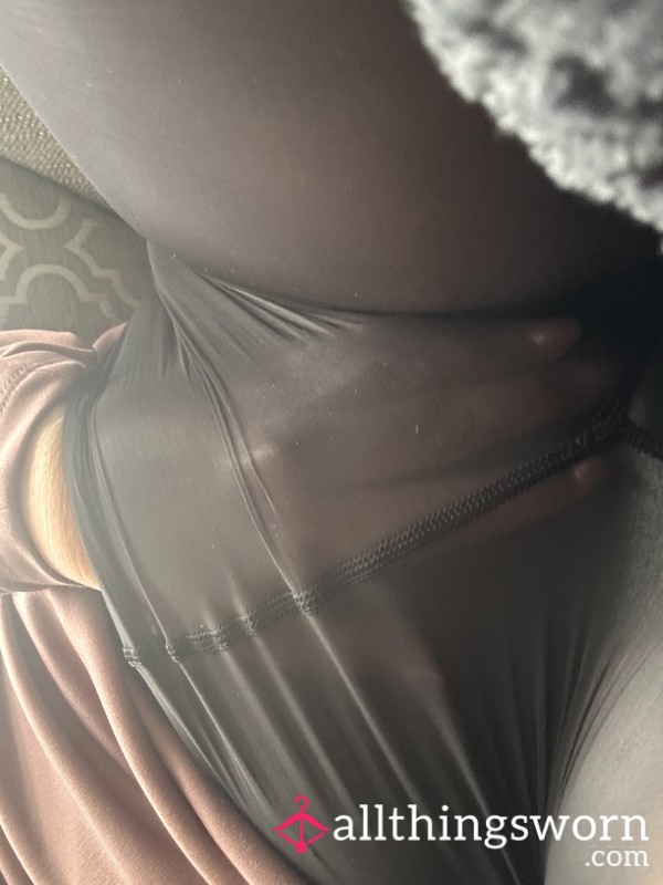 Wearing Tights And Playing With My Wet Pu**y 💦