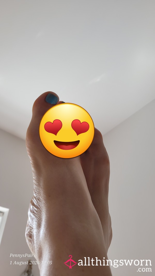 Webbed Toes