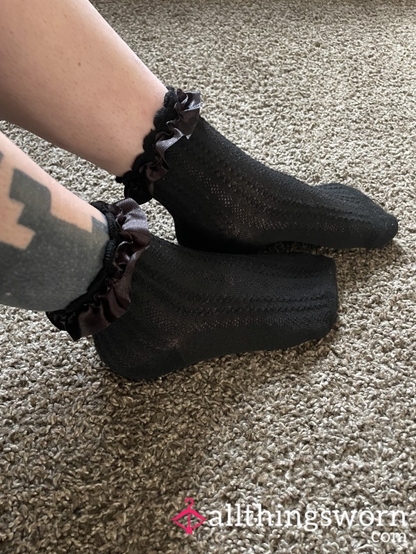 Week Worn Black Ruffle Socks