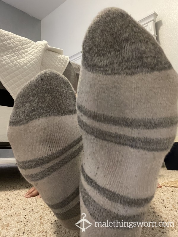 ~SOLD~ Weekend Socks