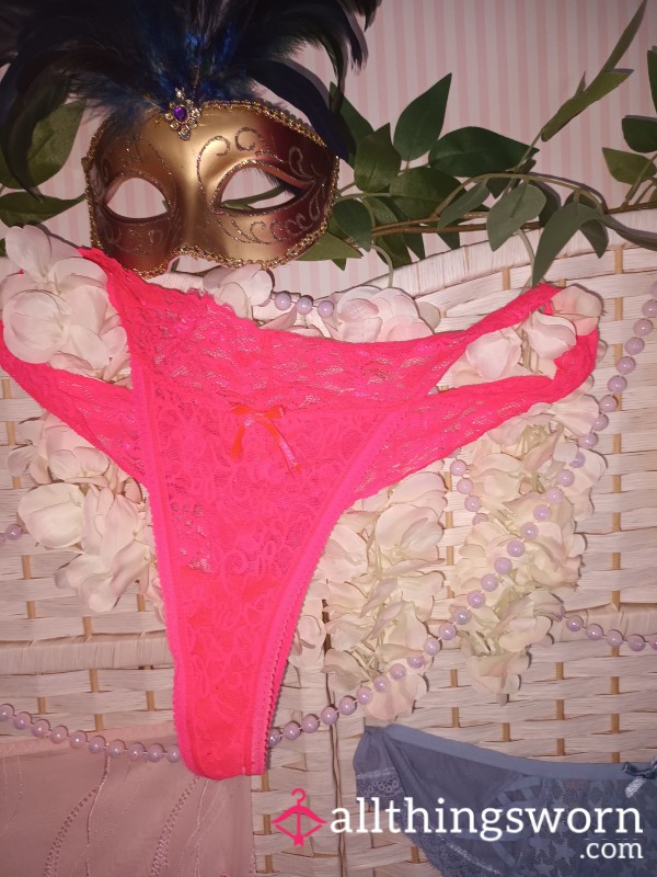 Welcome To Vintage Belle's Panty Parlour