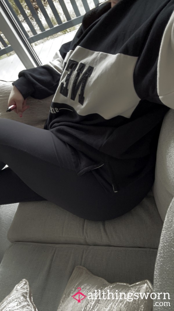 Well-Loved Black Gym Leggings – Fully Covered In Me, Ready For You! ❤️
