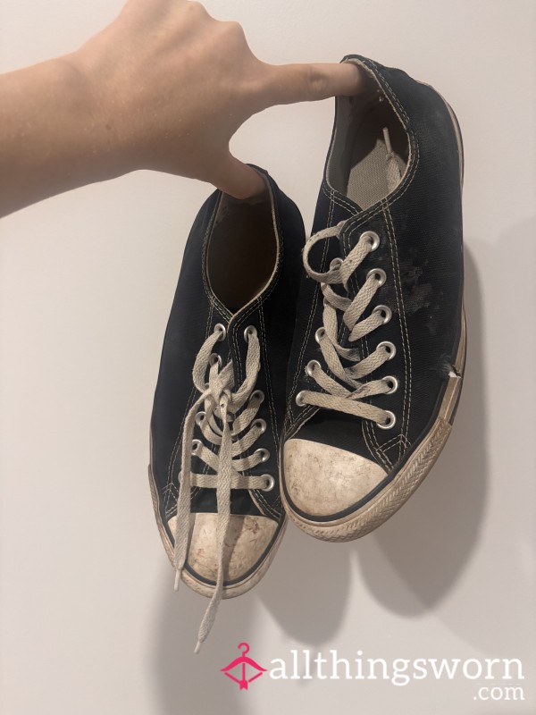 🖤 Well Loved Converse 🖤