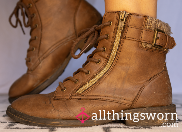 Well-Loved Faded Glory Combat Boots - Authentic Wear & Texas Grit - US SIZE 5