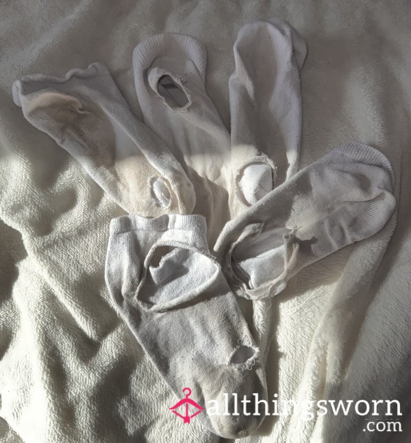 Well Loved Holey White Ankle Socks – Bundle Of 5