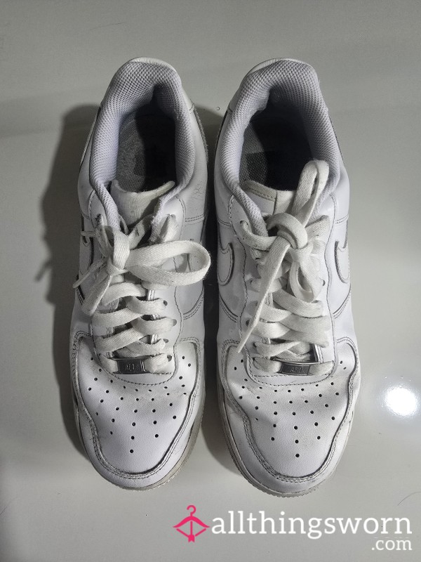 Well Loved Nike AF1s