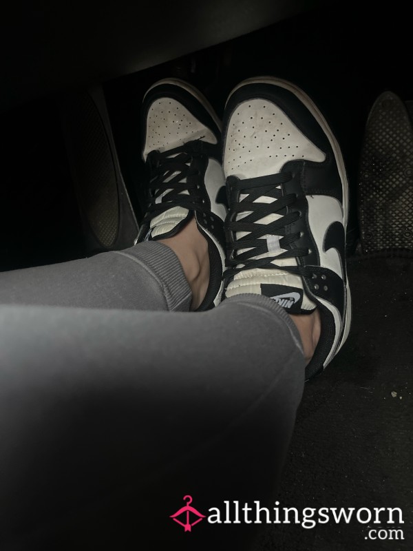 Well Loved Nike Dunks 🦶🏻👟