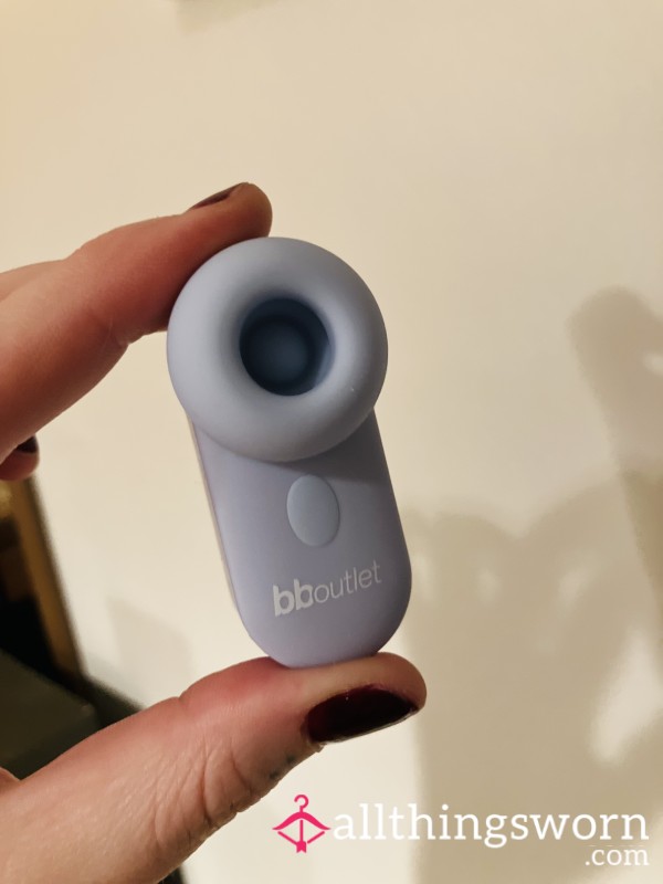 Used Creamy Pocket Rocket / Clit Sucking Toy [FREE US SHIPPING]