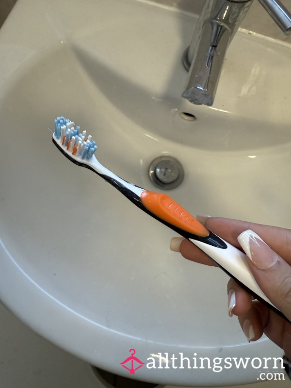 Well Loved Toothbrush 🪥