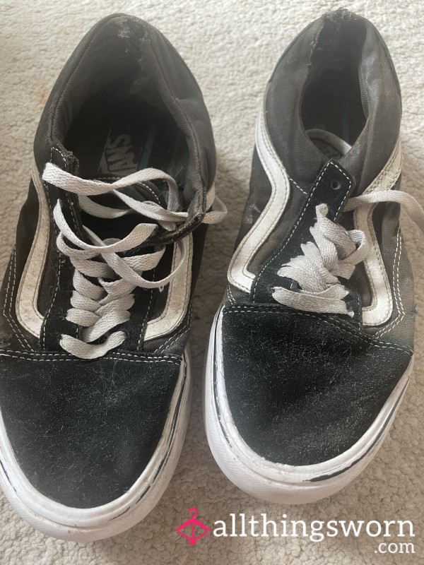 Well Loved Vans Size 7