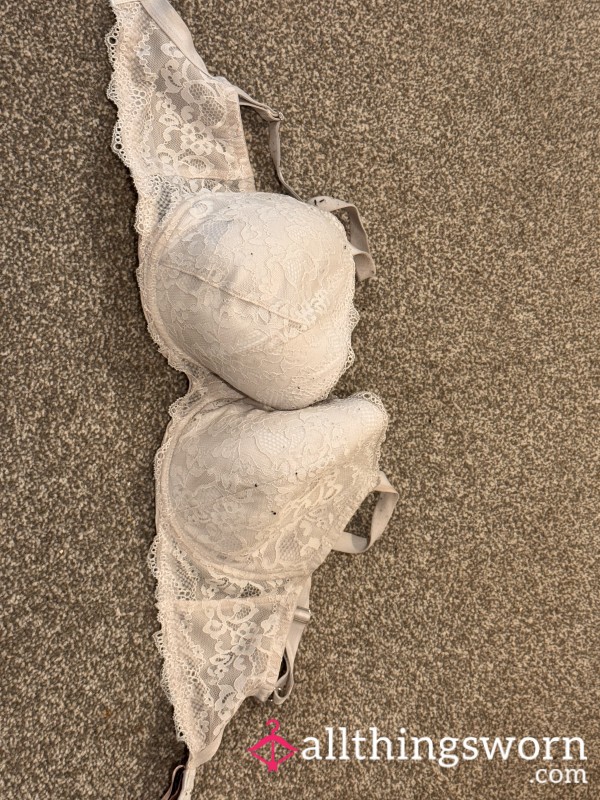 Well Loved White Boux Avenue Bra 34FF