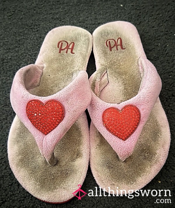 💗 Well Over A Year Of Use – Well Worn Pink Heart Slippers 💗